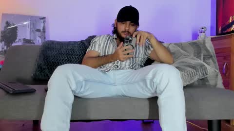 Snapshot of favid95 chatting on 12, 10, 2025 favid95 online show from 12, 10, 2025