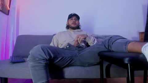 Snapshot of favid95 chatting on 23, 11, 2025 favid95 online show from 23, 11, 2025