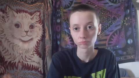 Snapshot of fayebae3 chatting on 18, 10, 2025 Mossfairy online show from 18, 10, 2025