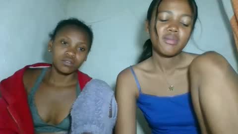 fayence09 online show from 26, 11, 2025