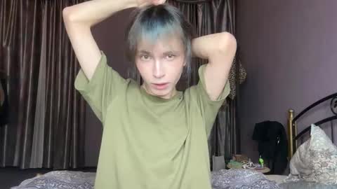 Snapshot of fcherthth chatting on 21, 10, 2025 Mark online show from 21, 10, 2025