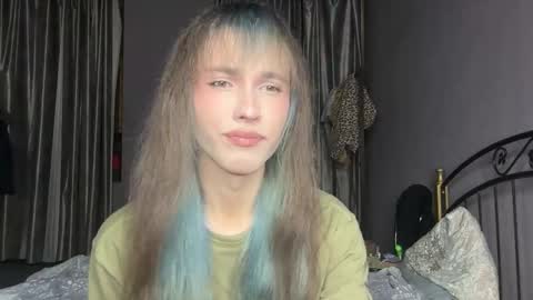 Snapshot of fcherthth chatting on 27, 10, 2025 Mark online show from 27, 10, 2025