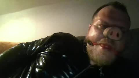 Snapshot of fckcbacc89 chatting on 11, 7, 2026 Horny Fat Boy online show from 11, 7, 2026