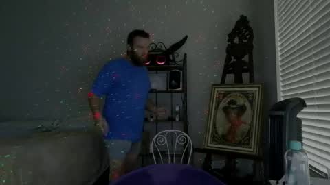 Snapshot of feelgoodnu chatting on 16, 11, 2025 PullouProblems online show from 16, 11, 2025