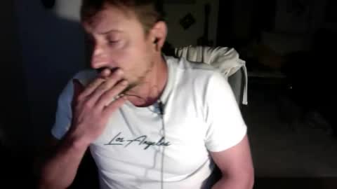 Snapshot of feetkissboy chatting on 19, 9, 2025 feetkissboy online show from 19, 9, 2025