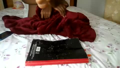 feetlovely507541 online show from 15, 5, 2026