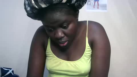 Snapshot of feetlovers123_ebony chatting on 12, 10, 2025 feetlovers123_ebony online show from 12, 10, 2025