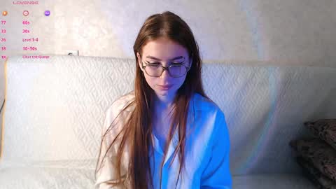 Hi Im Milly  nice 2 meet u 3 online show from 11, 4, 2026