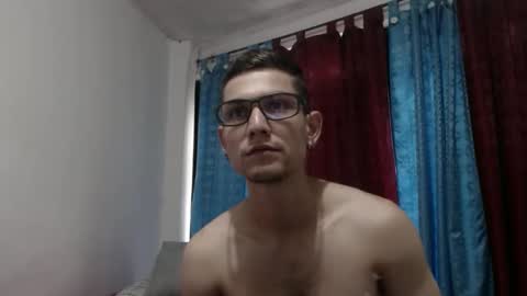 jhonatan felipe online show from 1, 3, 2025