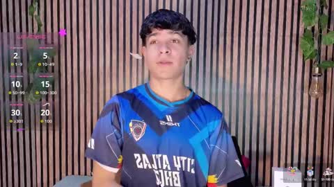 felipe_boy_18 online show from 3, 10, 2025