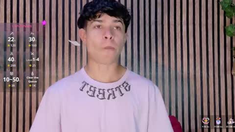 felipe_boy_18 online show from 7, 10, 2025