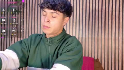 felipe_boy_18 online show from 15, 10, 2025