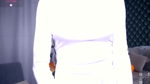 Hello im Nova online show from 30, 10, 2025