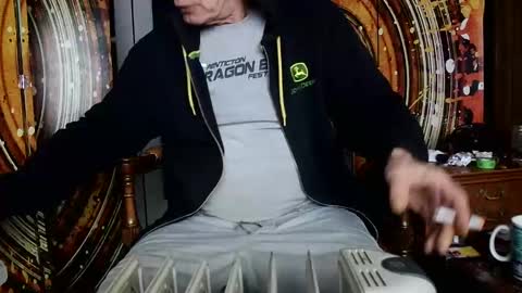 hungnsexy  online show from 12, 2, 2025