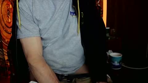 hungnsexy  online show from 15, 2, 2025