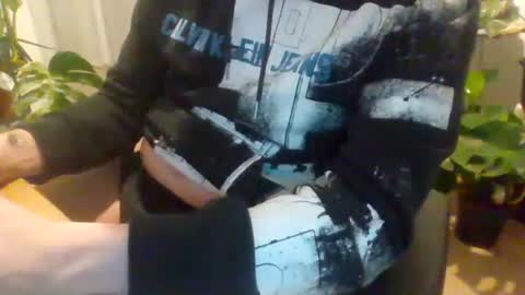 fem_alice_louis_dom online show from 19, 10, 2025