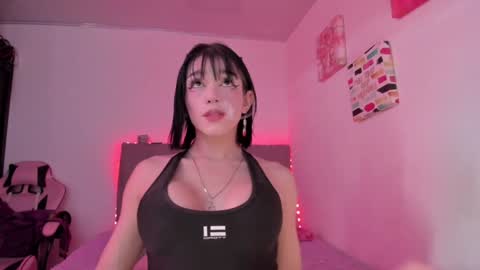 fem_boy6 online show from 1, 12, 2024