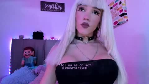 fem_boy6 online show from 25, 12, 2024