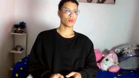 Snapshot of femboy_tran chatting on 14, 10, 2025 femboy_tran online show from 14, 10, 2025