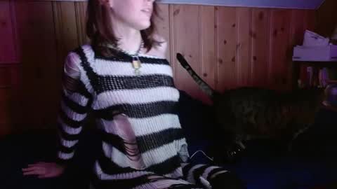 Snapshot of femboyflowers chatting on 12, 3, 2025 femboyflowers online show from 12, 3, 2025