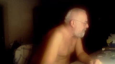 Snapshot of femdom_sub chatting on 28, 10, 2025 femdom_sub online show from 28, 10, 2025