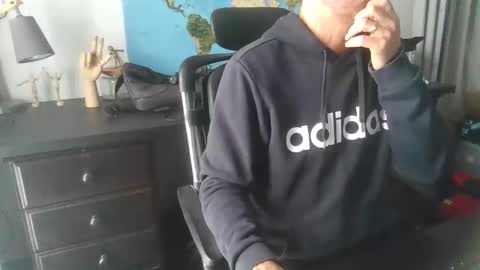 Snapshot of femdomsubby chatting on 6, 4, 2026 femdomsubby online show from 6, 4, 2026