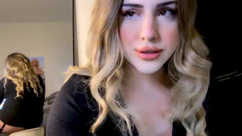 Snapshot of femgirl99 chatting on 19, 12, 2024 this is justice tricia a bigelow. she was fucking my husband tom girardi online show from 19, 12, 2024