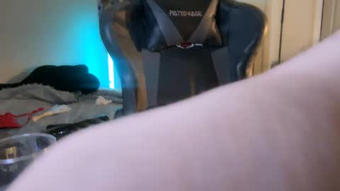 Snapshot of femgirl99 chatting on 19, 2, 2025 this is justice tricia a bigelow. she was fucking my husband tom girardi online show from 19, 2, 2025