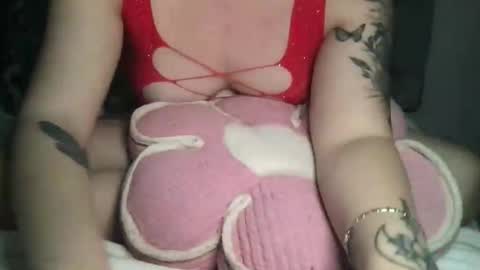     online show from 7, 11, 2025