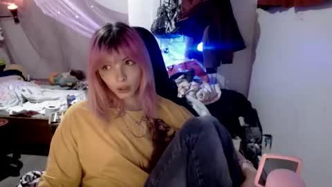 fempue online show from 25, 3, 2026