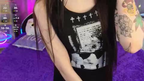 Snapshot of fenilea chatting on 15, 12, 2025 Fenilea online show from 15, 12, 2025