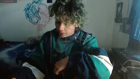 Snapshot of fenixmfx chatting on 20, 12, 2024 Fenix online show from 20, 12, 2024