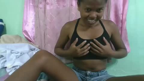 Snapshot of fenou122745 chatting on 15, 3, 2026 fenou122745 online show from 15, 3, 2026