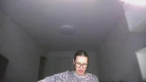 feraliss online show from 9, 6, 2026