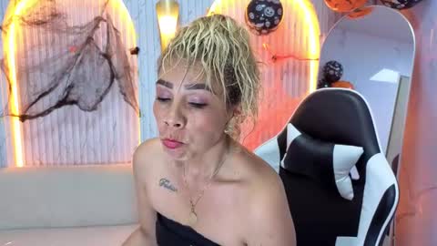 Snapshot of ferchis_conejita_tp chatting on 16, 10, 2025 Ferchis  online show from 16, 10, 2025