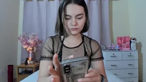 fernanda_151 online show from 3, 2, 2026