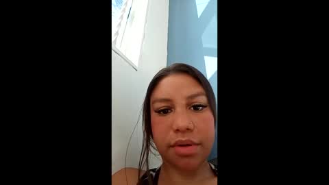 fernanda_2004 online show from 4, 2, 2026