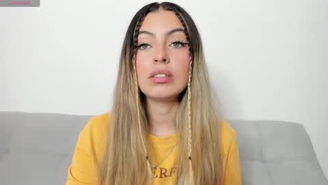 fernanda  online show from 13, 5, 2026