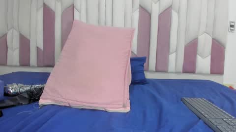 Fernanda online show from 11, 2, 2025