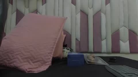 Fernanda online show from 19, 2, 2025