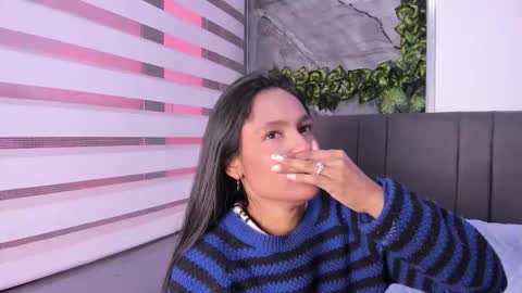 Snapshot of fernanda_liie_ chatting on 25, 11, 2025 fernanda_liie_ online show from 25, 11, 2025