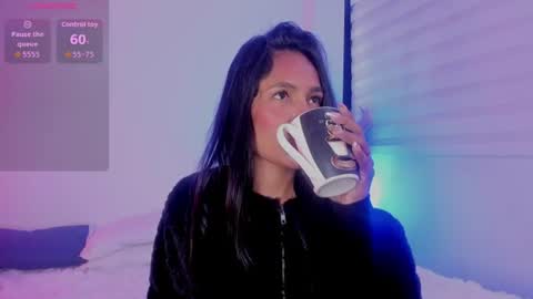 fernanda_liie_ online show from 10, 6, 2026