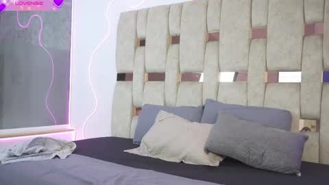 Snapshot of fernanda_thail_ chatting on 1, 4, 2026 fernanda_thail_ online show from 1, 4, 2026