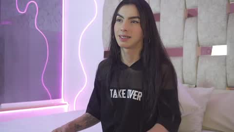 Snapshot of fernanda_thail_ chatting on 6, 4, 2026 fernanda_thail_ online show from 6, 4, 2026