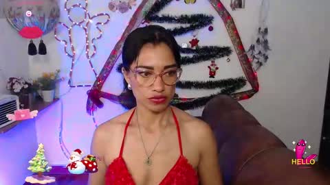 FernandaEloisa online show from 28, 12, 2024