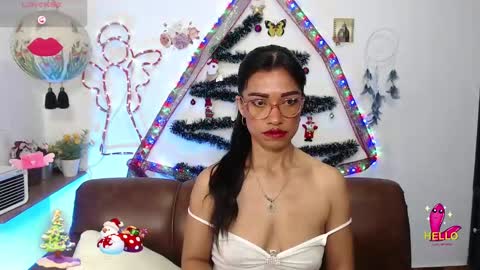 FernandaEloisa online show from 29, 12, 2024