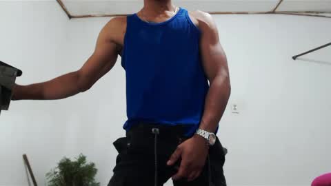 Snapshot of fernandez_latinblack chatting on 10, 12, 2024 fernandez_latinblack online show from 10, 12, 2024