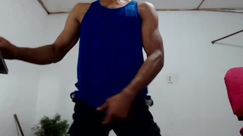 Snapshot of fernandez_latinblack chatting on 11, 12, 2024 fernandez_latinblack online show from 11, 12, 2024