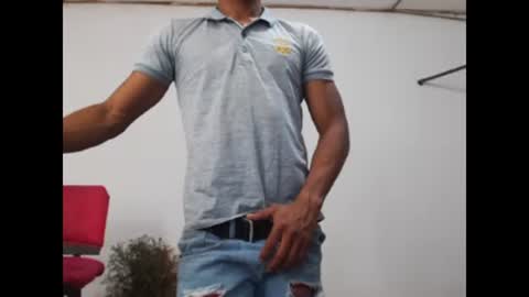 Snapshot of fernandez_latinblack chatting on 12, 1, 2025 fernandez_latinblack online show from 12, 1, 2025