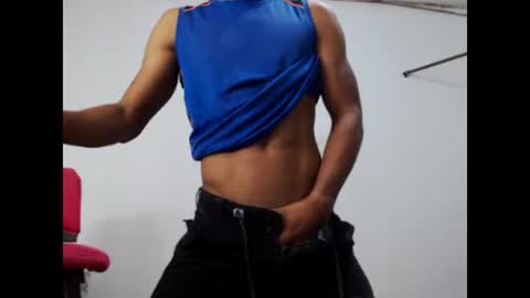 Snapshot of fernandez_latinblack chatting on 13, 1, 2025 fernandez_latinblack online show from 13, 1, 2025